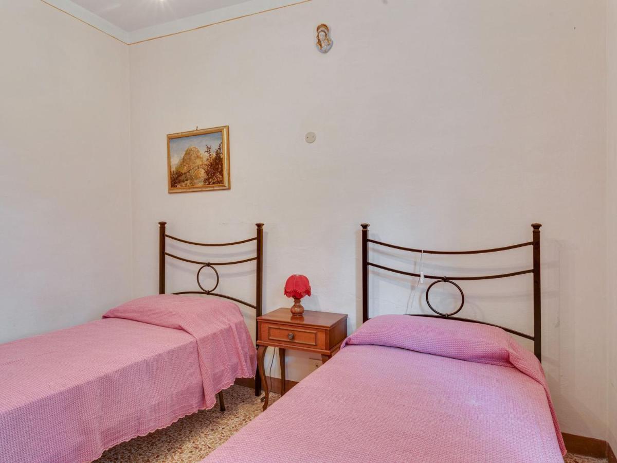 Belvilla By Oyo Camelia Pescaglia Εξωτερικό φωτογραφία